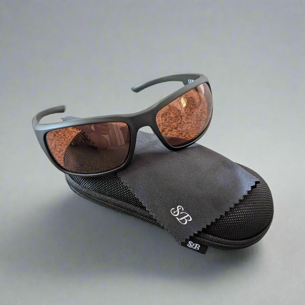 SB Polarised Floating Sunglasses 3.0 case and cloth