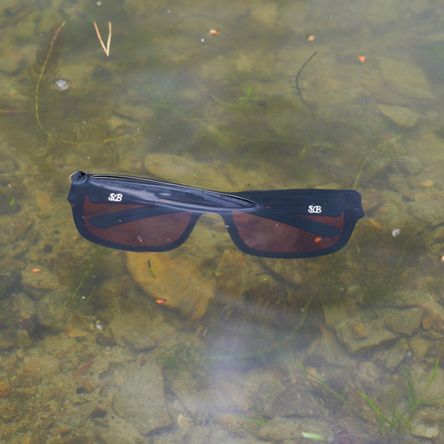 SB Polarised Floating Sunglasses 3.0 floating in water