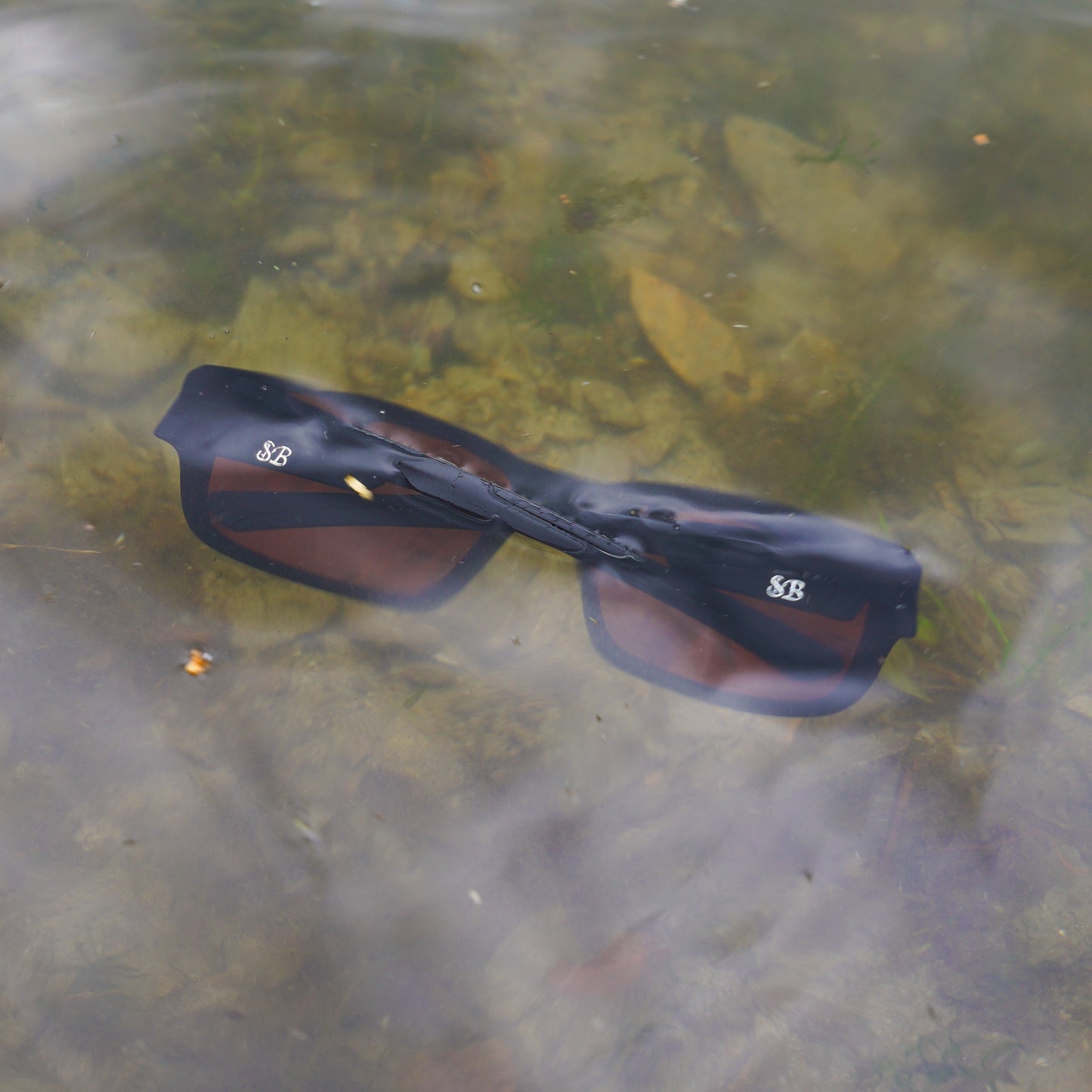 SB Polarised Floating Sunglasses 3.0 floating in water 2